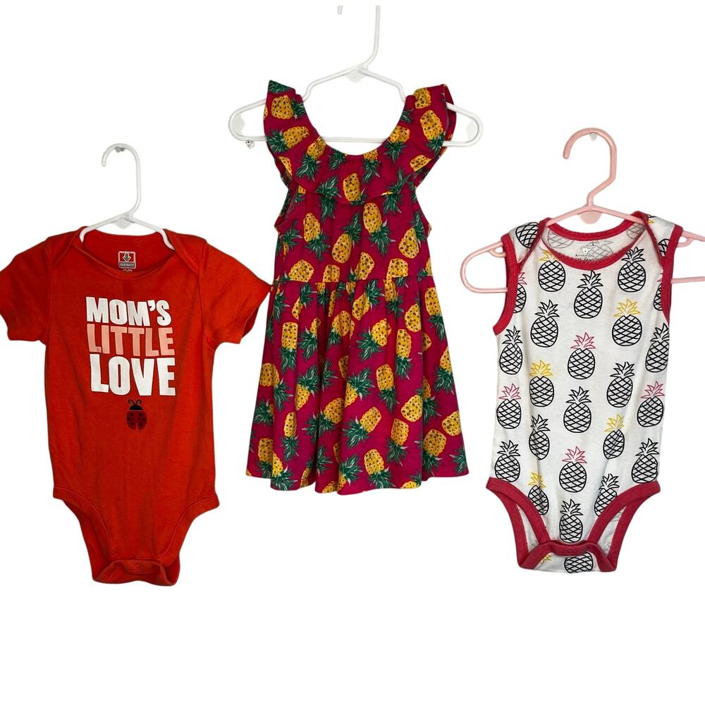 Old Navy  Baby Girl Onesies/Dress Bundle Size 18-24 Months Pineapple 3 Piece Set